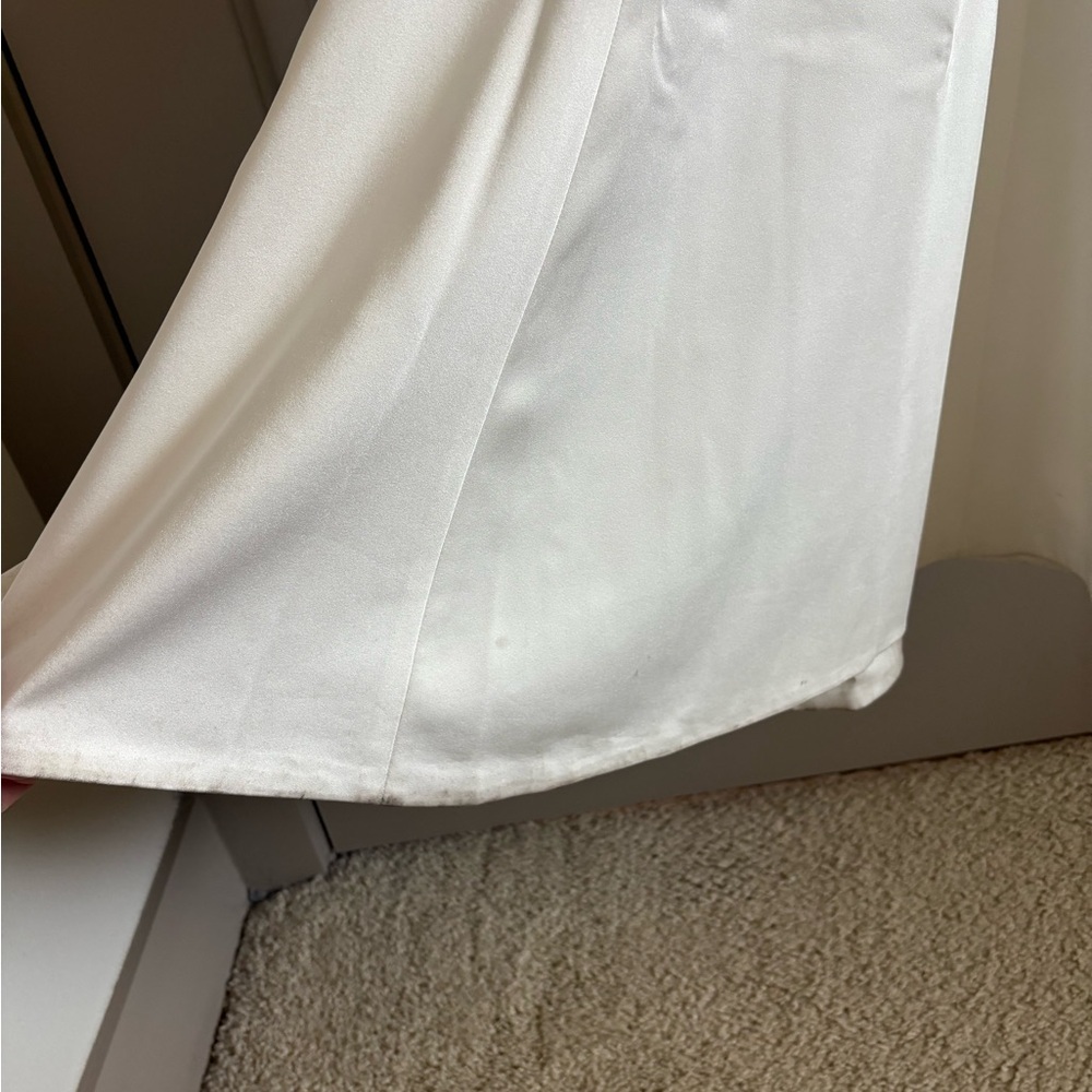 Jane Hill Huntleigh Gown - Picture 14 of 14